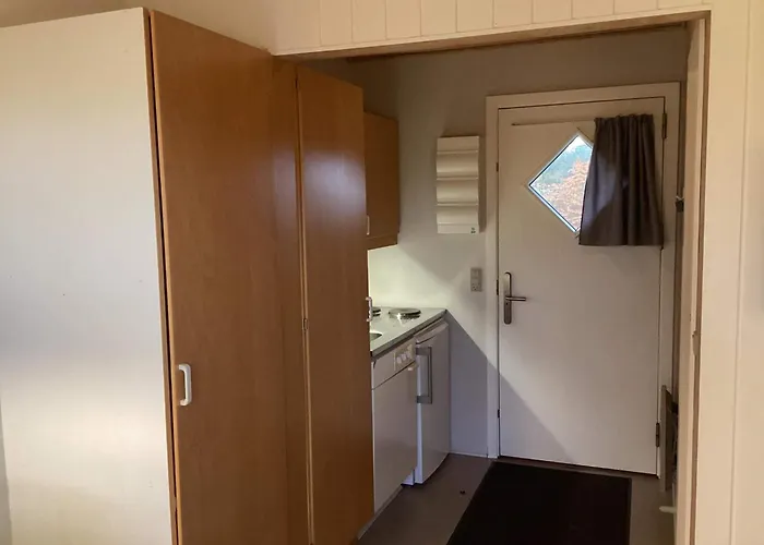4 Person In * Ansager